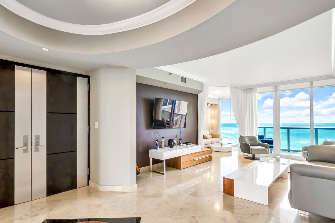 Appartement à Golden Beach, Floride, États-Unis 3 - 18546064
