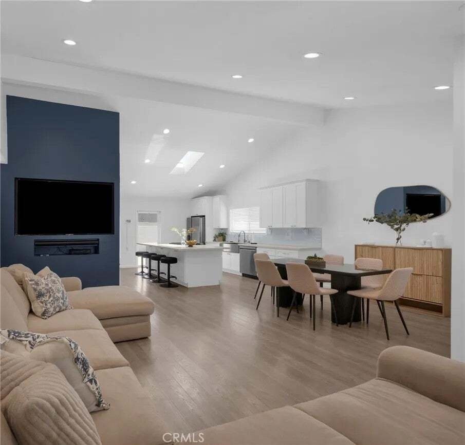 House in Lakewood, California, United States 3 - 18546005