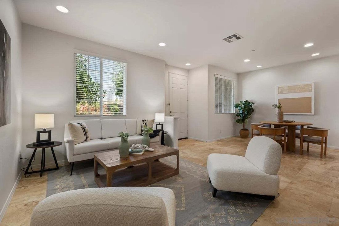 Townhouse in San Diego, California, United States 5 - 17972390