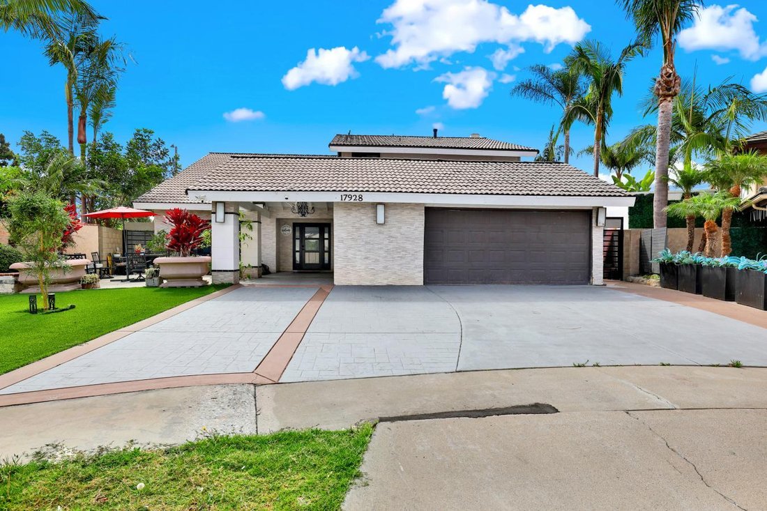 Casa a Fountain Valley, California, Stati Uniti 2 - 18546140