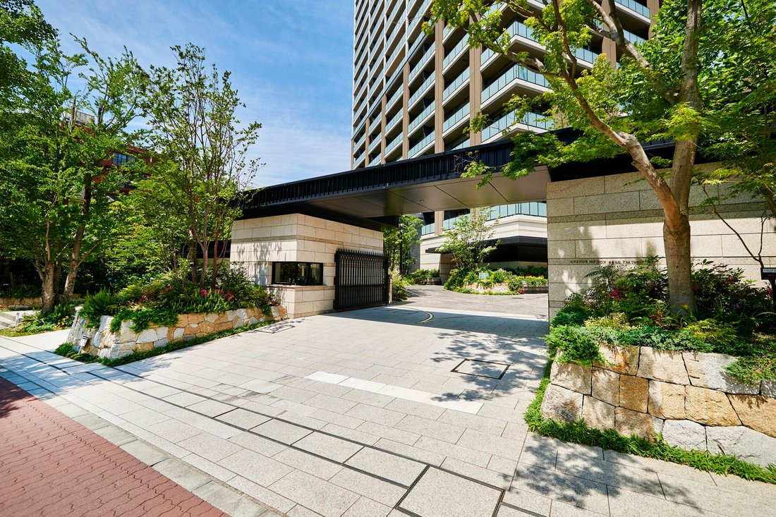 Condo in Minato City, Tokyo, Japan 3 - 18546074