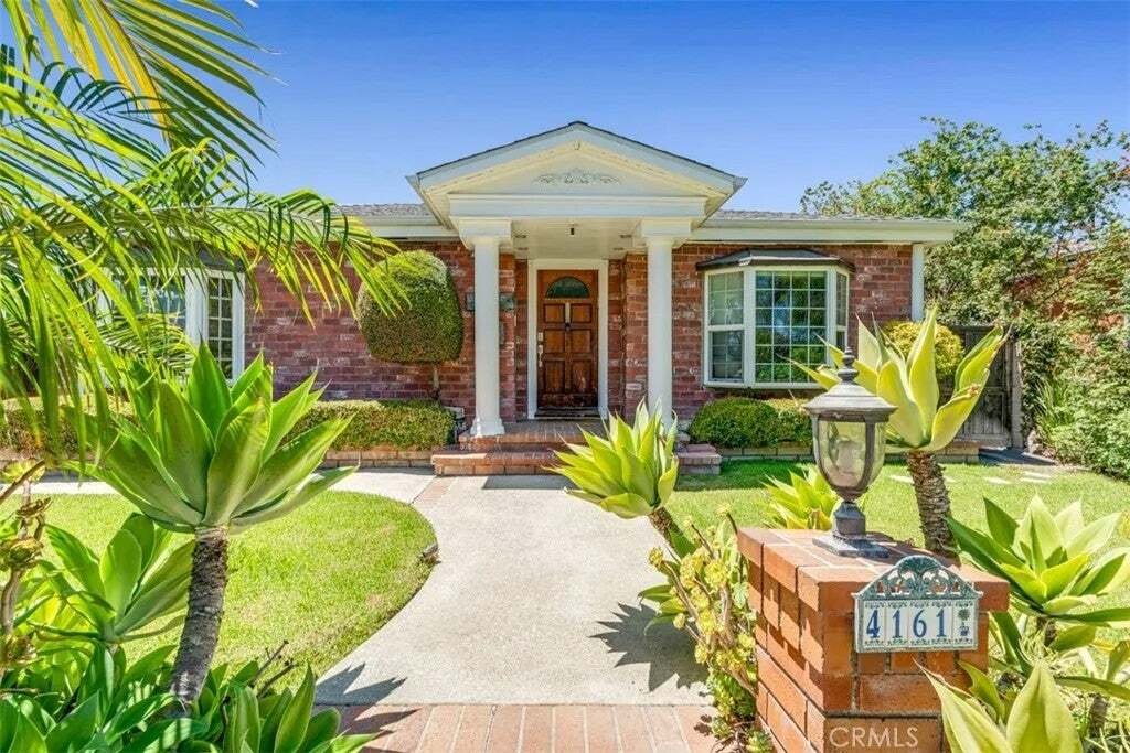 House in Signal Hill, California, United States 4 - 18545997