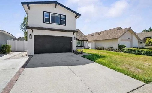 House in Tustin, California, United States 1