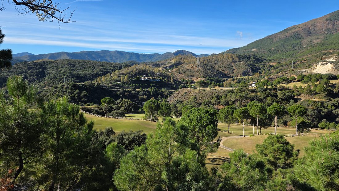 Land in La Zagaleta, Benahavis, Andalusia 4 - 18546056