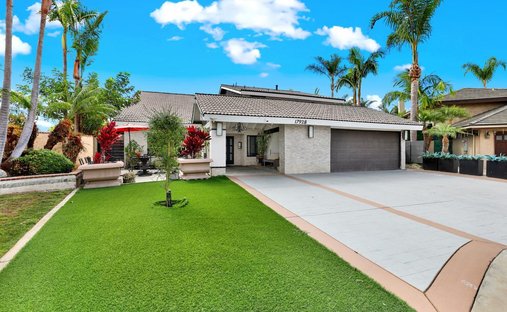 House in Fountain Valley, California, United States 1