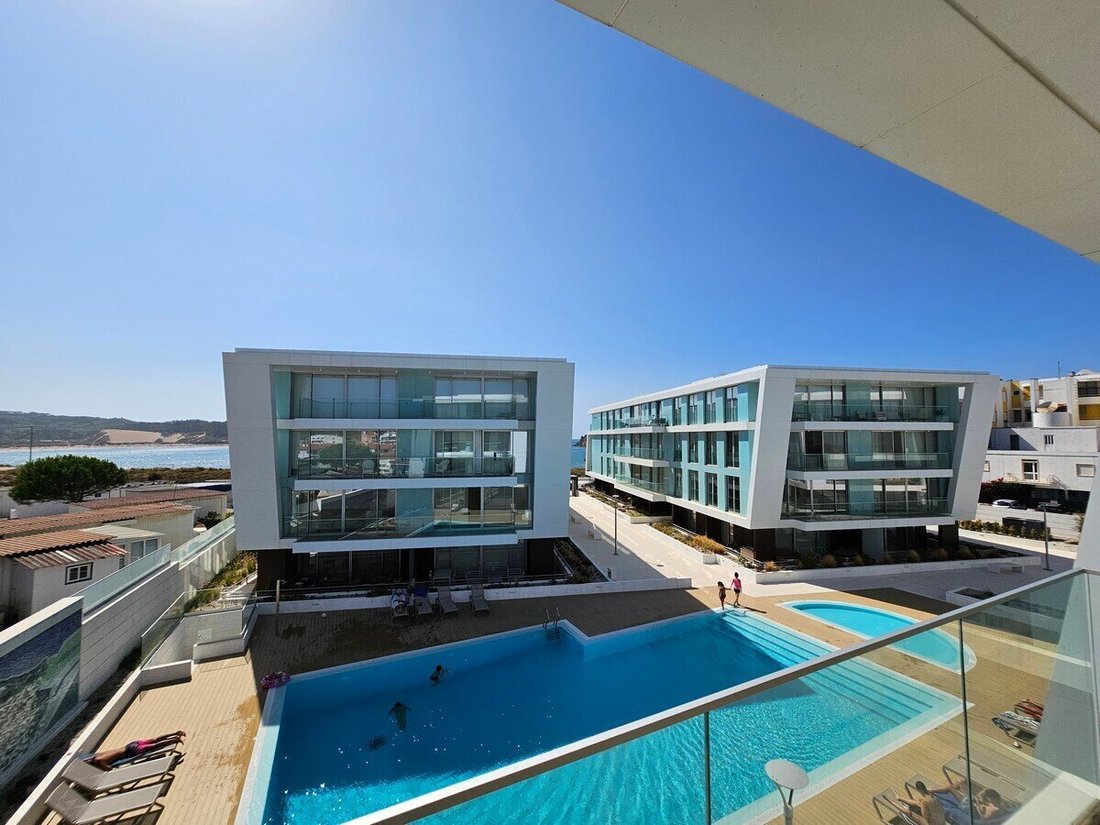 Apartamento en São Martinho do Porto, Distrito de Leiria, Portugal 1 - 18546094