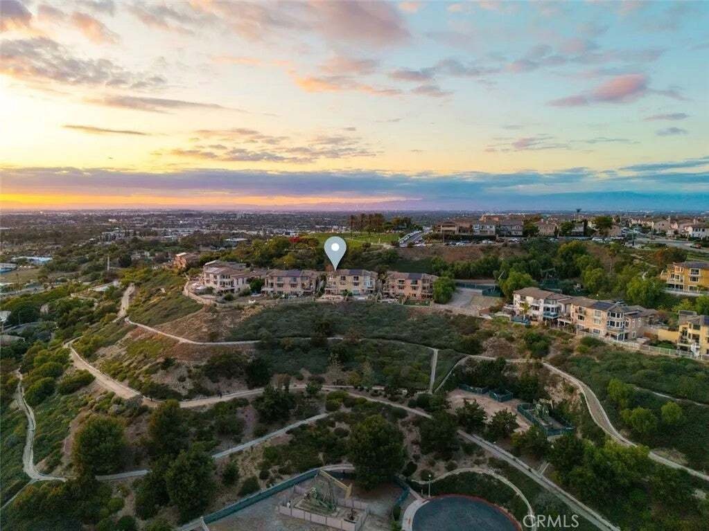 Condo in Signal Hill, California, United States 1 - 18545996