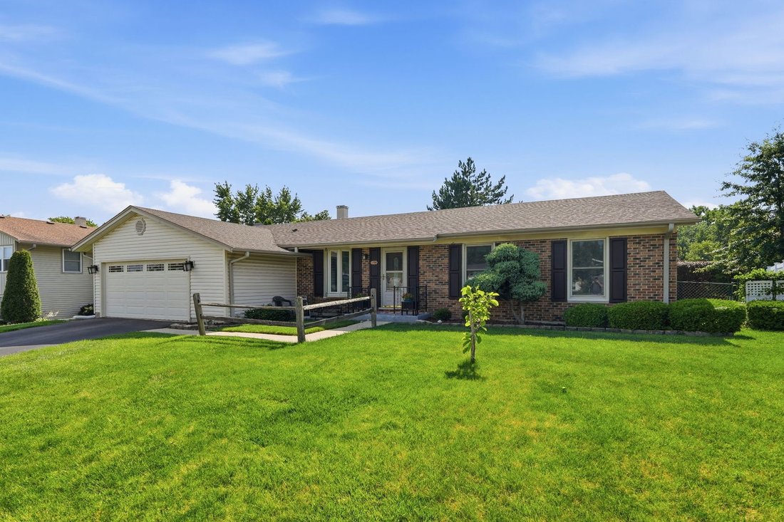 House in Elk Grove Village, Illinois, United States 1 - 18545849