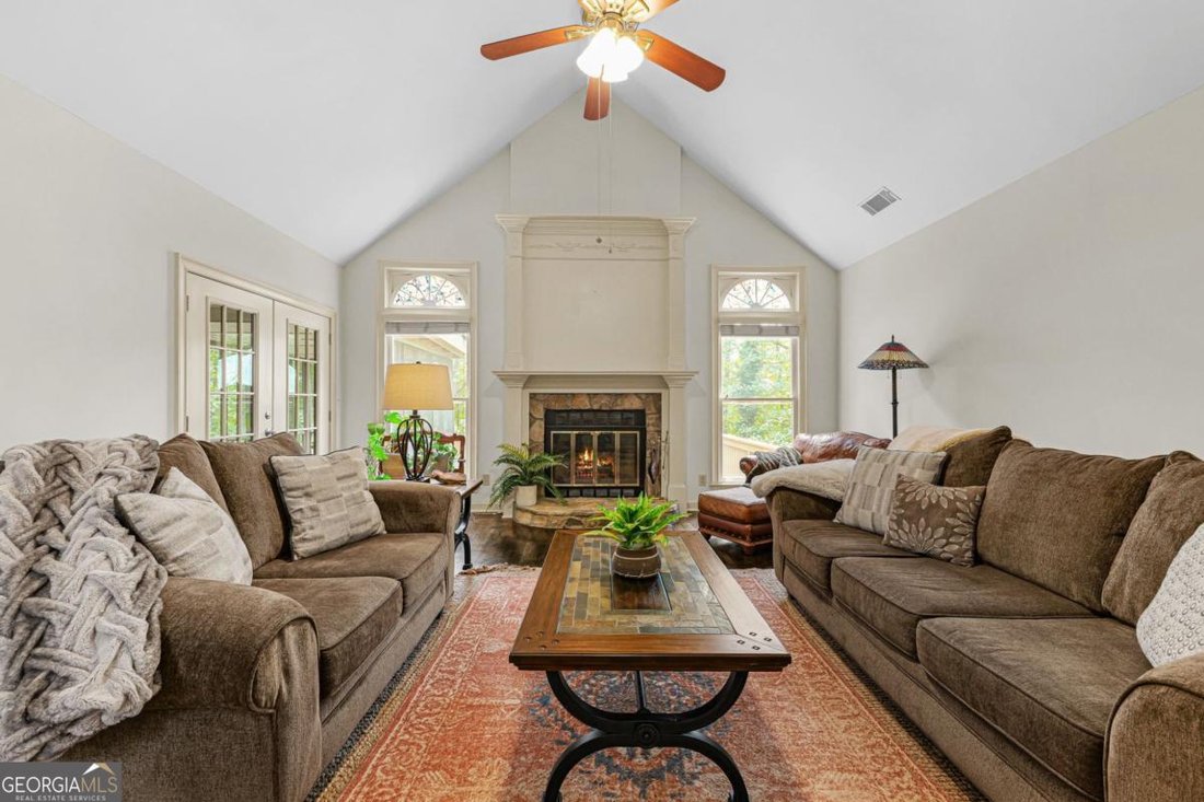 House in Alpharetta, Georgia, United States 3 - 18545928