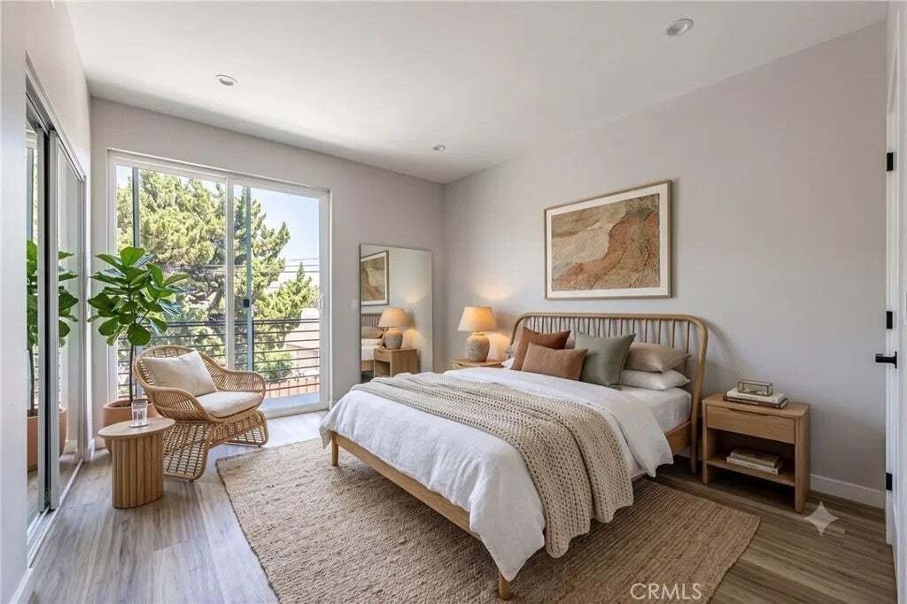 Los Angeles, California, United States 3 - 18545954