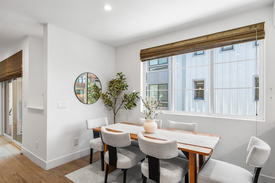Townhouse in Los Gatos, California, United States 5 - 18545612