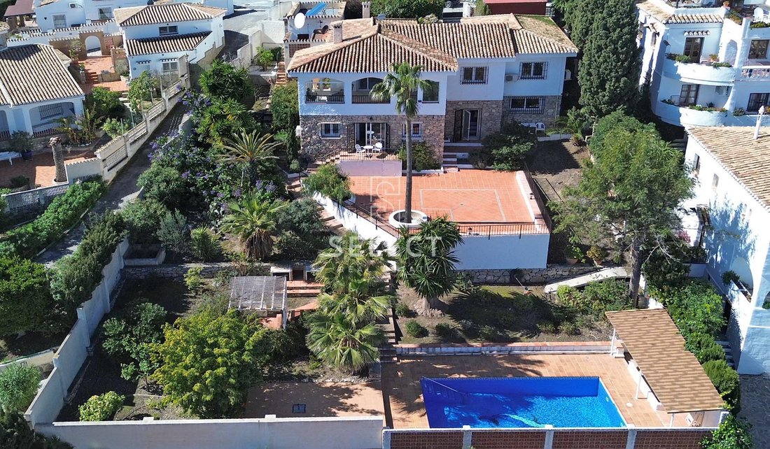 Villa in La Herradura, Almunecar, Spain 1 - 18545976