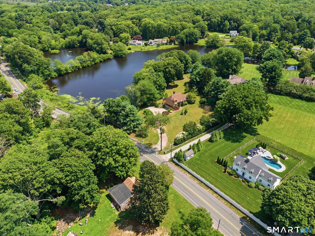 House in Essex, Connecticut, United States 1 - 18546040