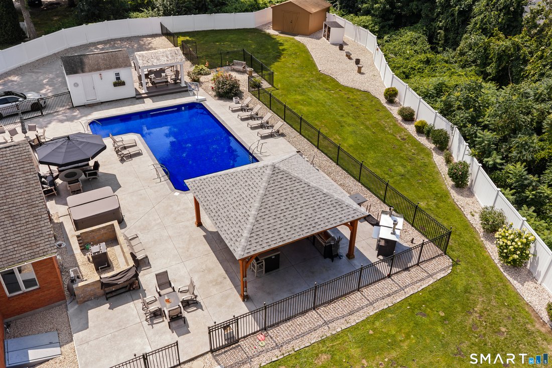 House in Wethersfield, Connecticut, United States 4 - 18503876