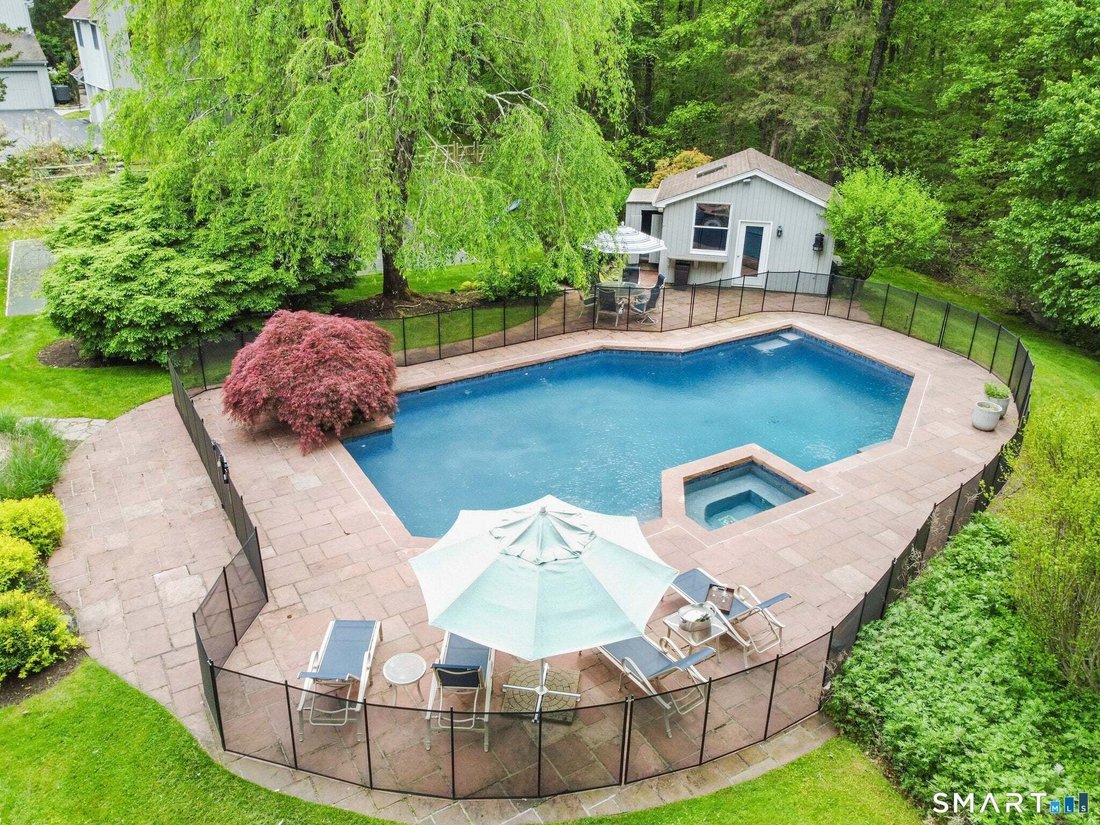 House in Weston, Connecticut, United States 3 - 18545521