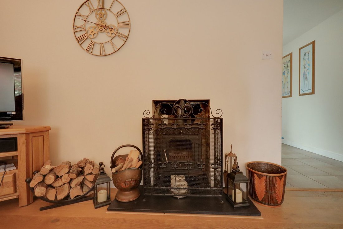House in Ditchling Common, England 5 - 18546119