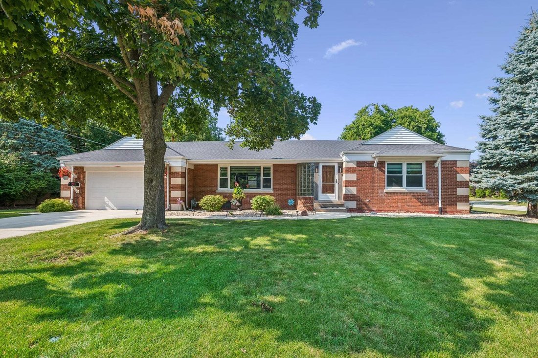 House in La Grange Park, Illinois, United States 1 - 18545845