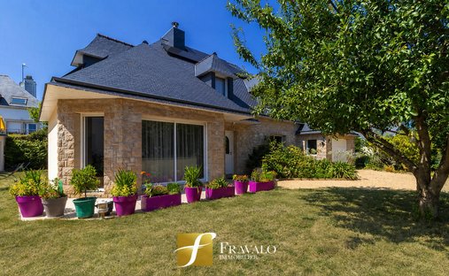 House in Poulfranc et Marais, Sene, France 1
