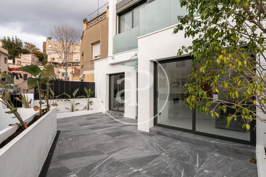 Villa in Sant Just Desvern, Catalonia, Spain 1 - 18546375