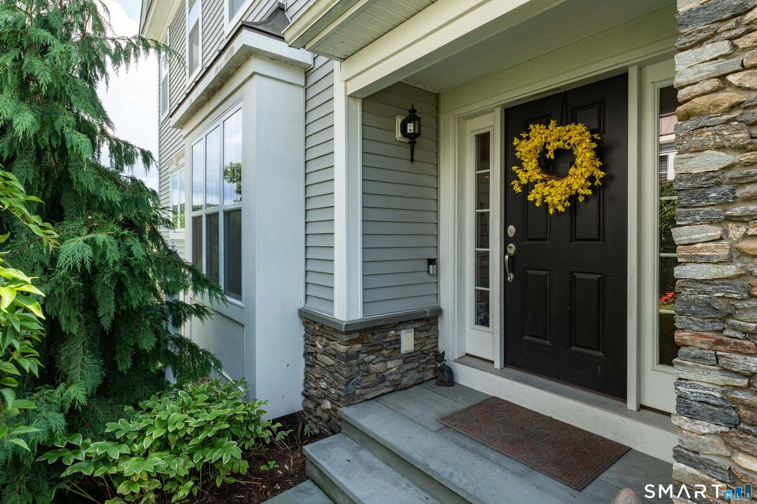 Condo in Shelton, Connecticut, United States 4 - 18545527