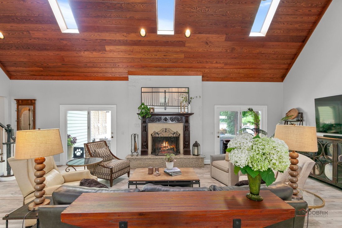 House in Libertyville, Illinois, United States 5 - 18545892