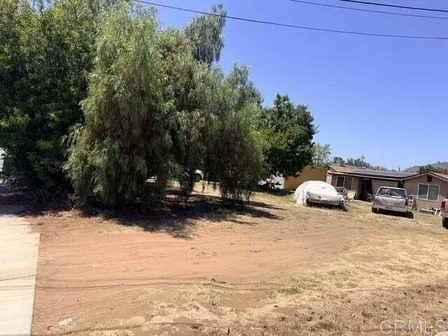 El Cajon, California, United States 1 - 18545980