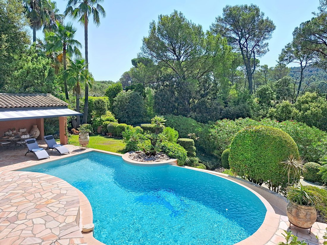 Villa in Le Dramont-Agay-Anthéor-Le Trayas, Saint-Raphaël, France 2 - 18545886