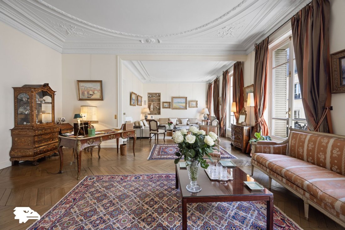 Apartment in Saint Gervais, Paris 4e Arrondissement, Paris 5 - 18545859