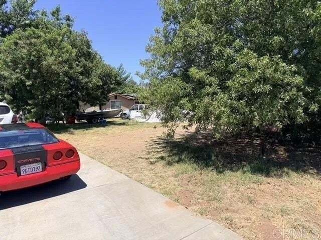 El Cajon, California, United States 4 - 18545980