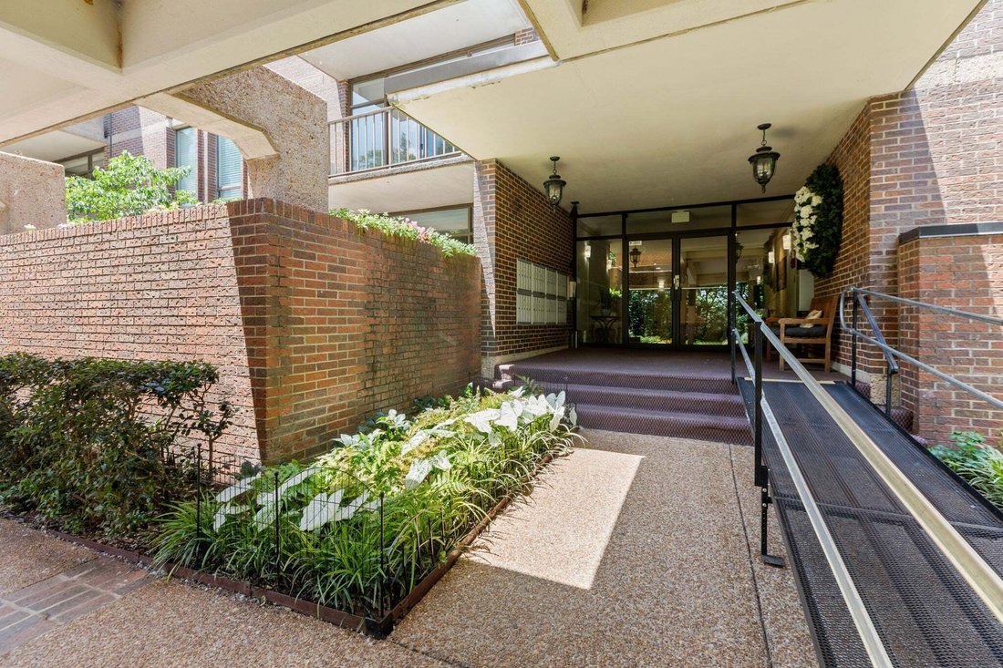 Condo in Nashville, Tennessee, United States 2 - 18545699
