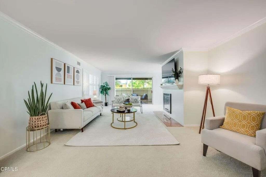 Condo in Altadena, California, United States 3 - 18545966