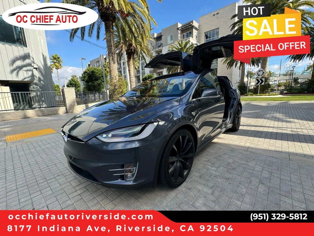 Suv in Riverside, CA, United States 1 - 18118362