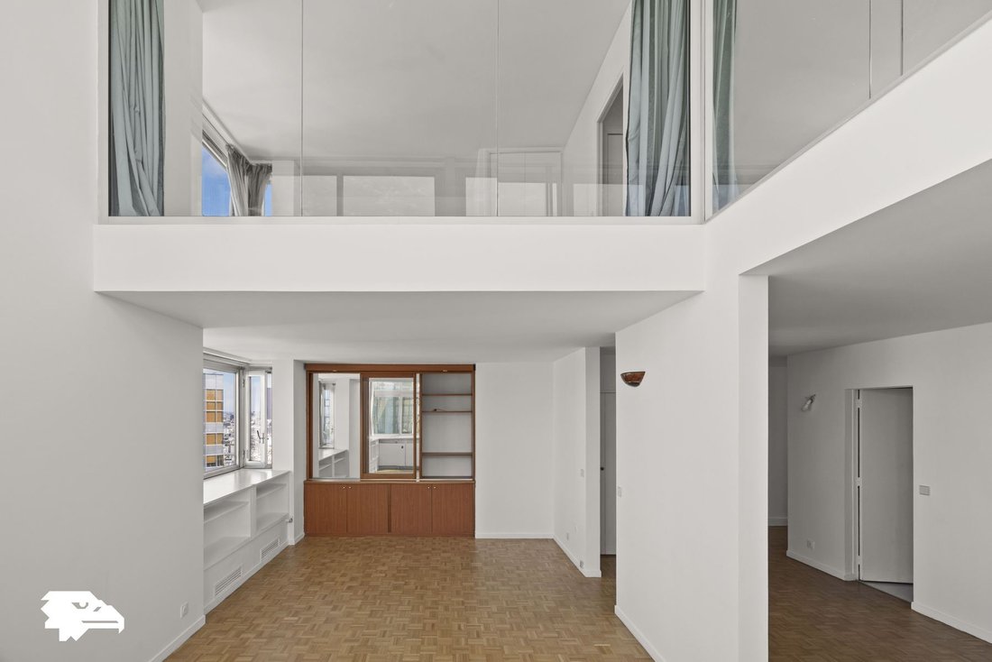 Apartment in Grange Aux Belles-Terrage, Paris 10e Arrondissement, Paris 3 - 18545870