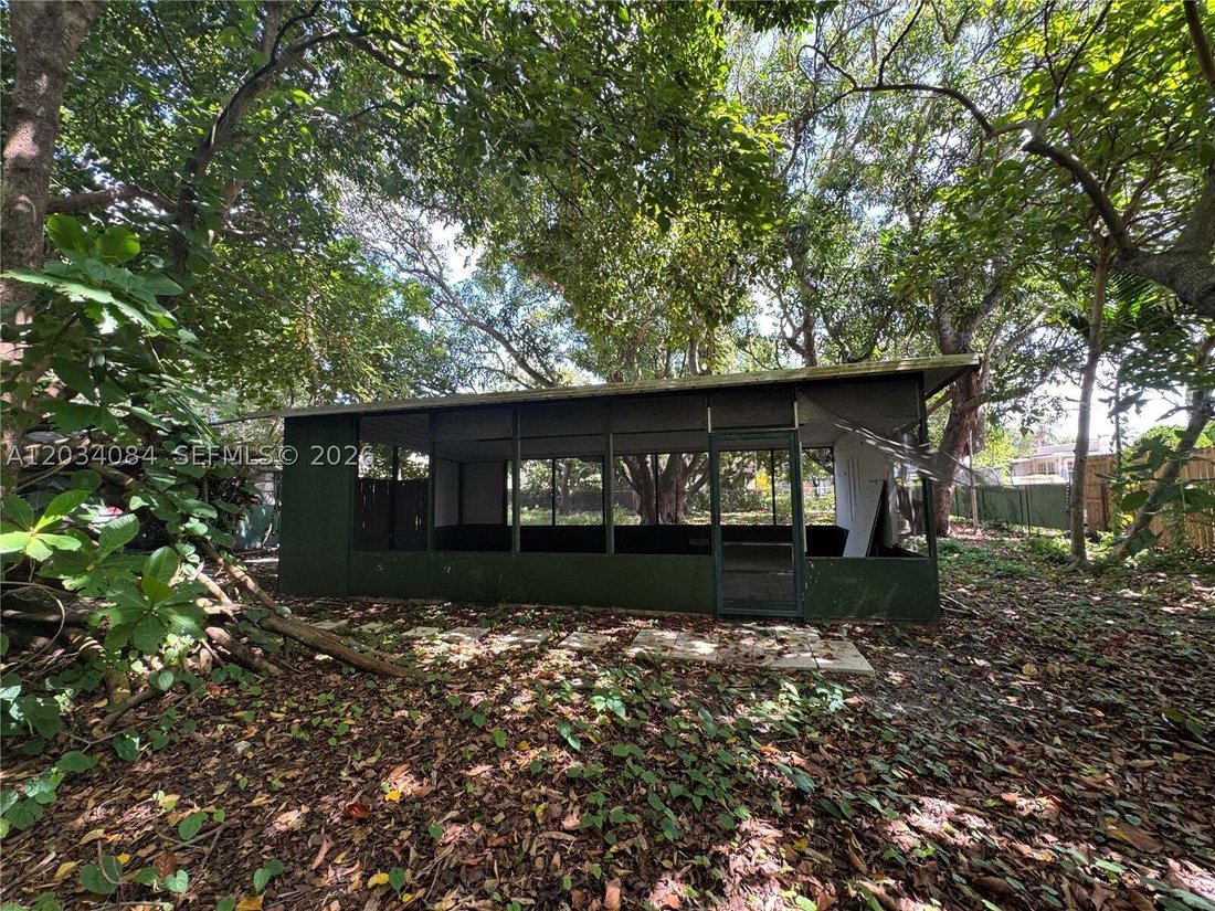 House in Miami, Florida, United States 5 - 18148921