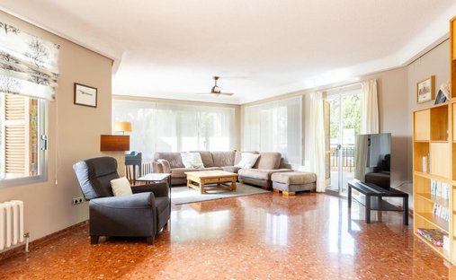 Villa en Chiva, Comunidad Valenciana, España 1
