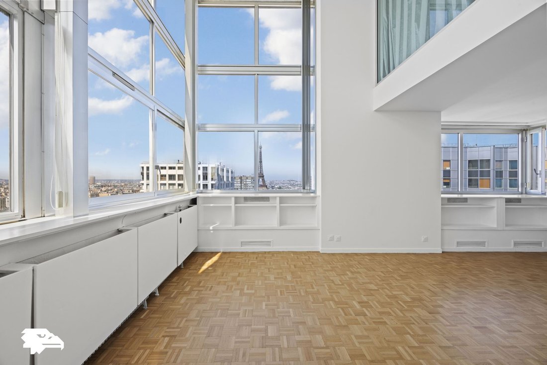 Apartment in Grange Aux Belles-Terrage, Paris 10e Arrondissement, Paris 4 - 18545870