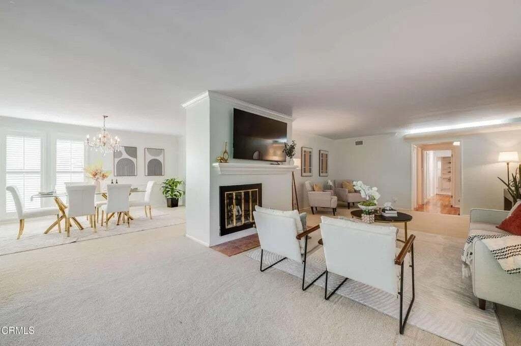 Condo in Altadena, California, United States 4 - 18545966