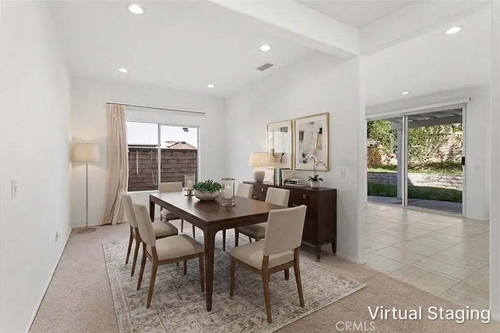 Condo in Thousand Oaks, California, United States 5 - 18546018