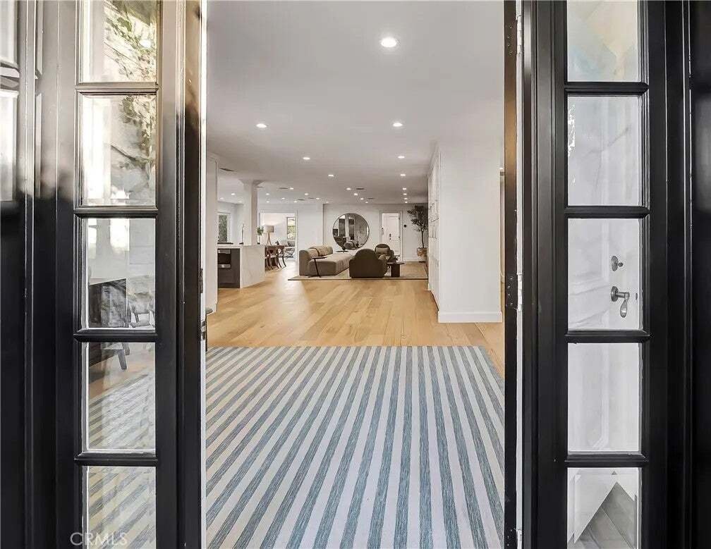 House in Los Angeles, California, United States 4 - 18545978