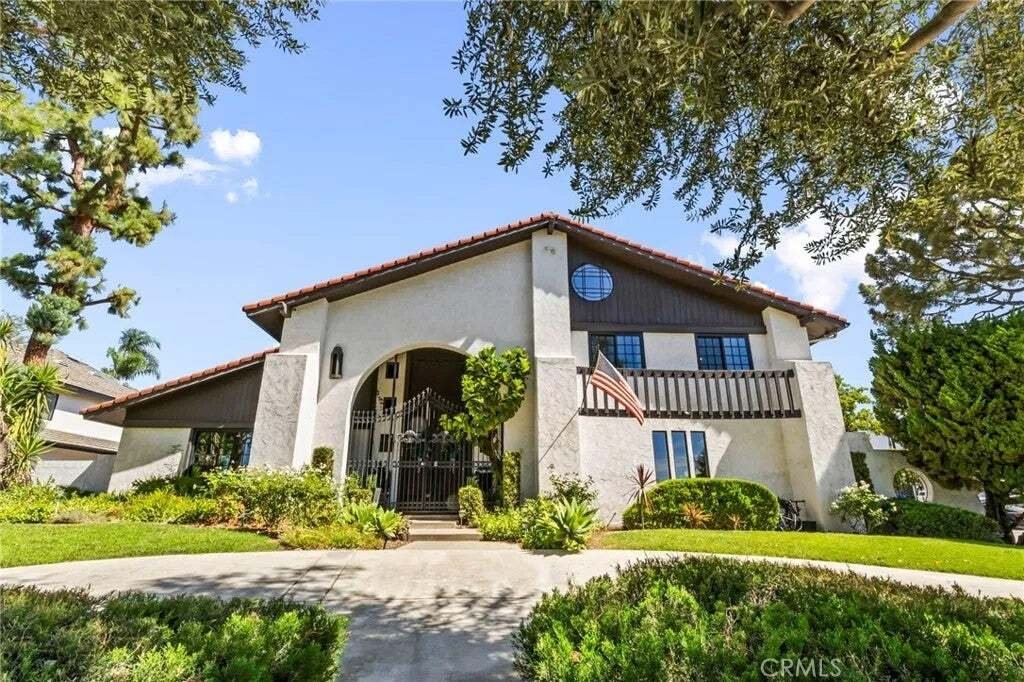 House in Upland, California, United States 1 - 18546009