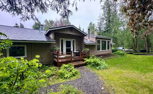 House in Anchorage, Alaska, United States 1