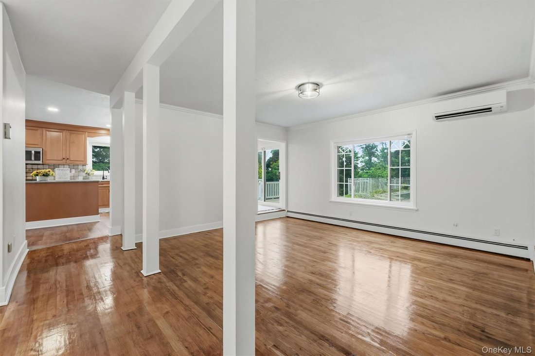 House in Hopewell Junction, New York, United States 5 - 18503895