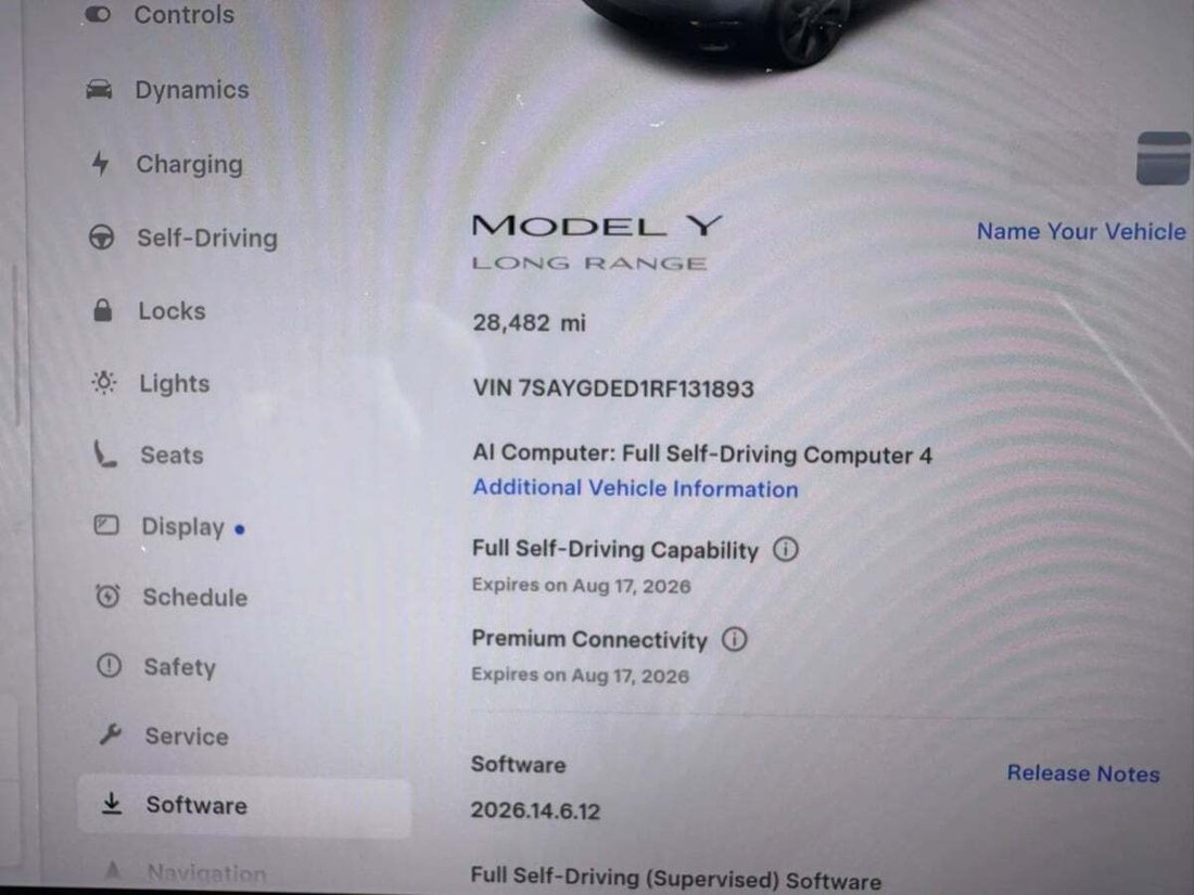 Suv in Newport Beach, CA, United States 4 - 18466653