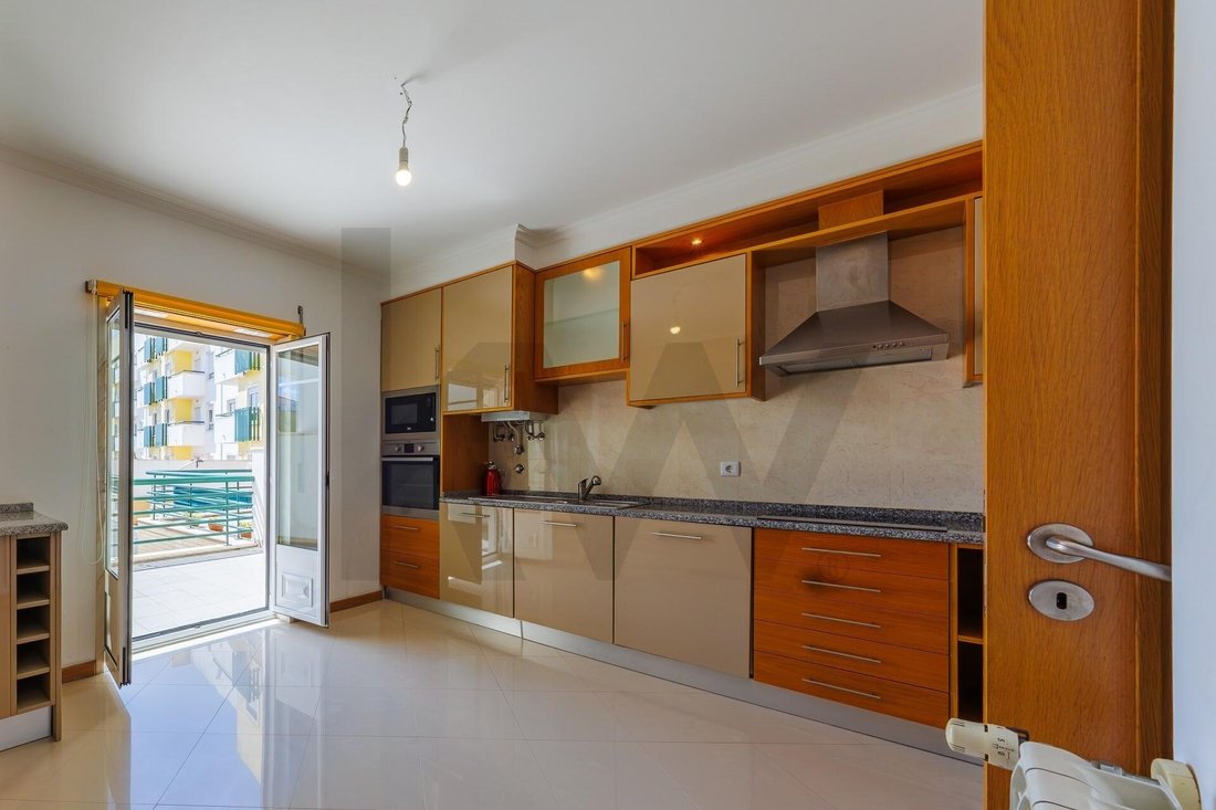 Apartment in Mafra, Lisbon, Portugal 2 - 18546112