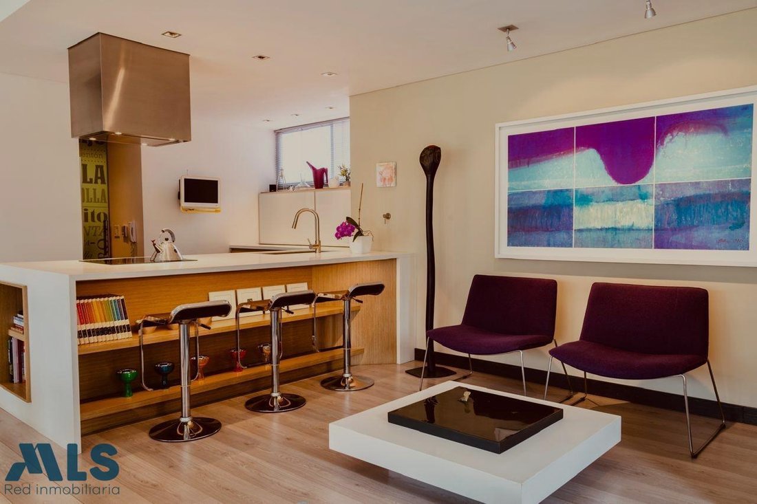 Apartment in Medellín, Antioquia, Colombia 3 - 18545875
