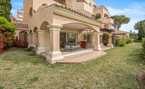 Apartment in Elviria-Cabopino, Marbella, Spain 1