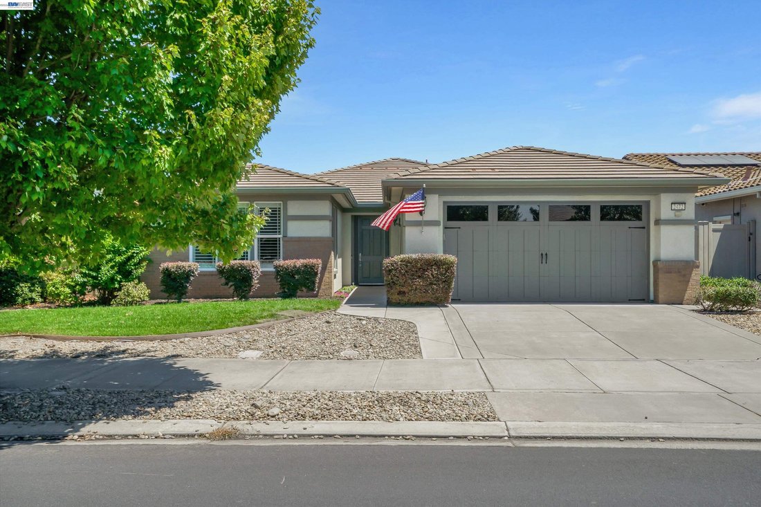 House in Manteca, California, United States 3 - 18501376