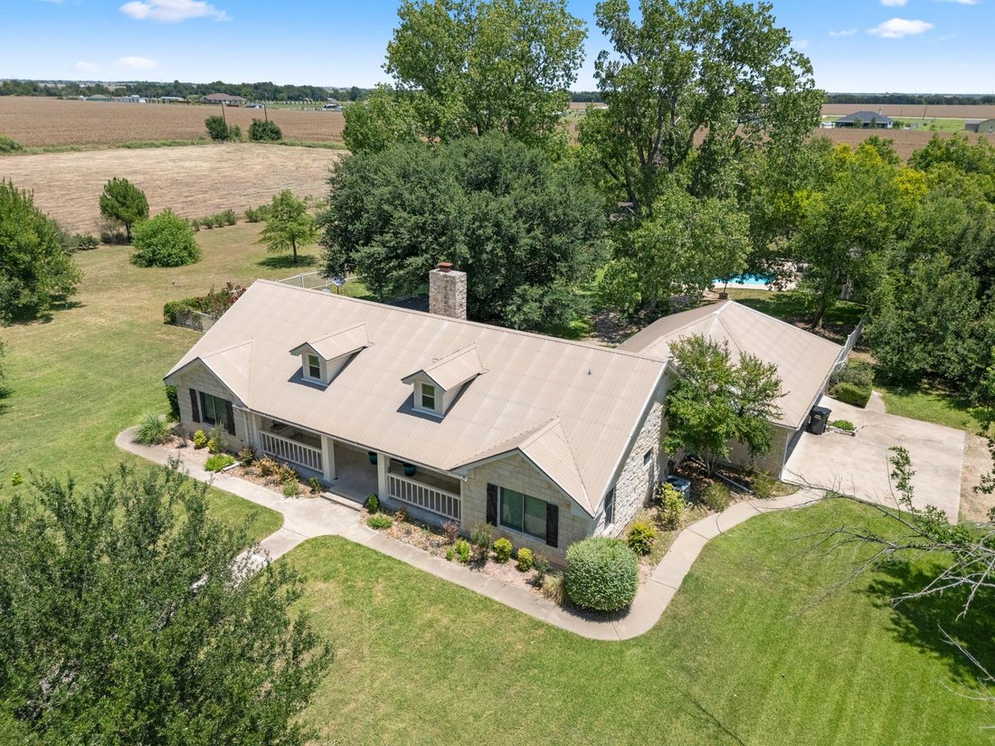House in Taylor, Texas, United States 2 - 18545645