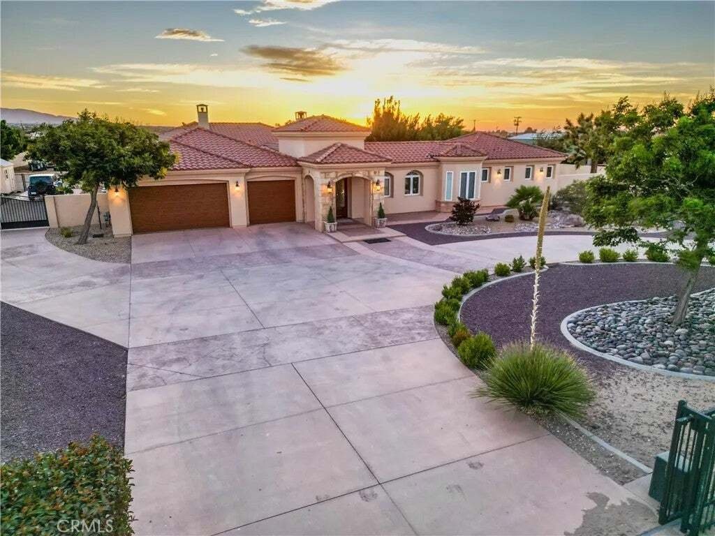 House in Hesperia, California, United States 5 - 18545964