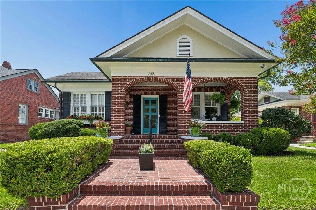 House in Savannah, Georgia, United States 1 - 18545680